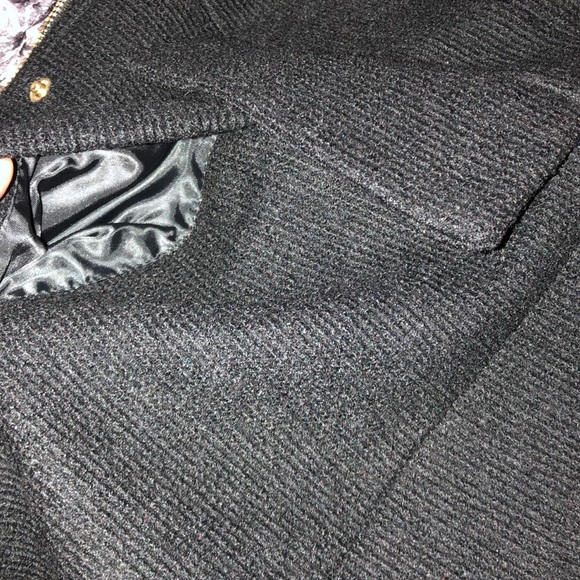 Guess Winter Coat - Picture 6 of 7